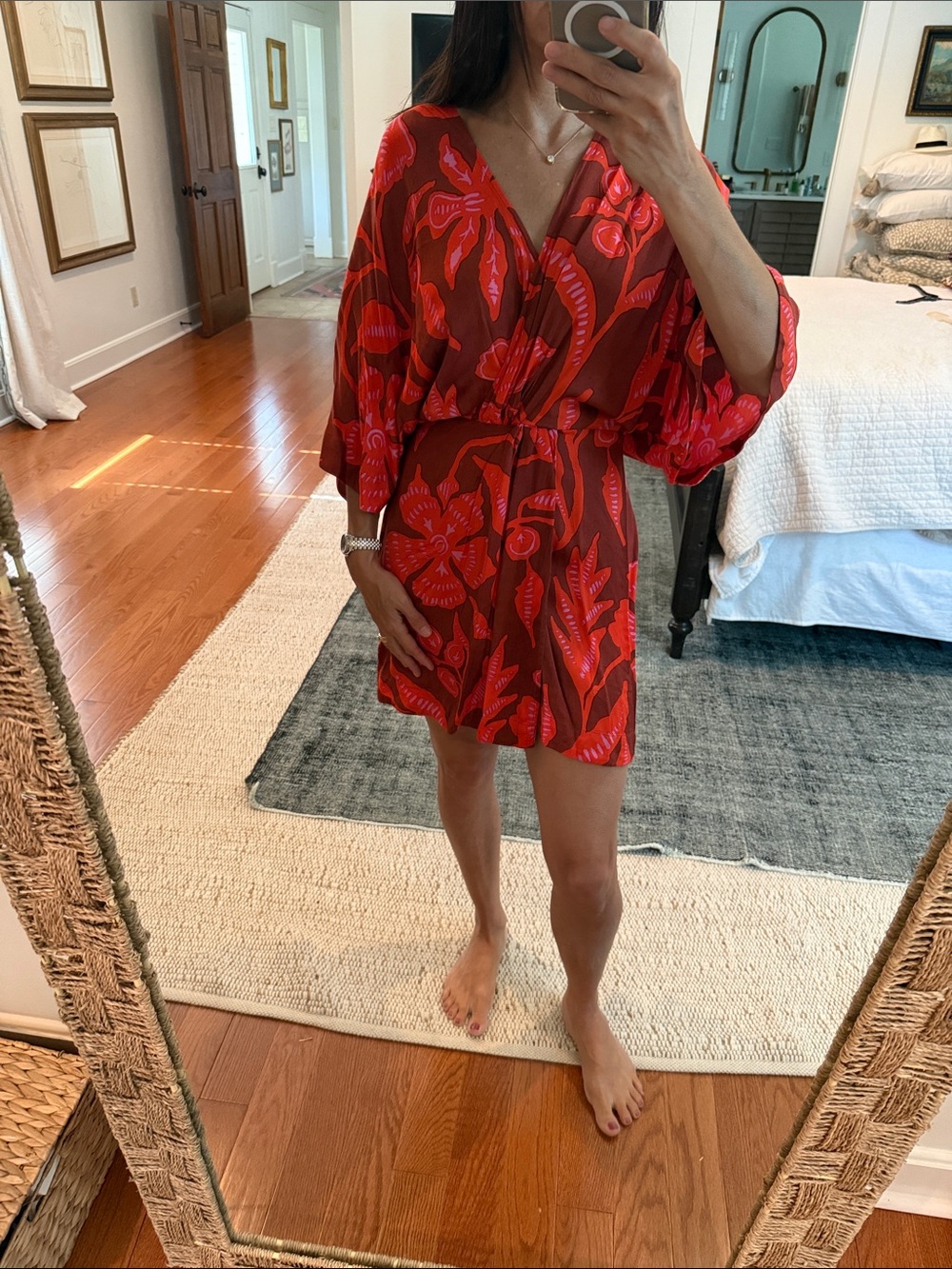 OMIKA Margot Mini Brand New! Women’s Red Printed V-Neck Dress Small